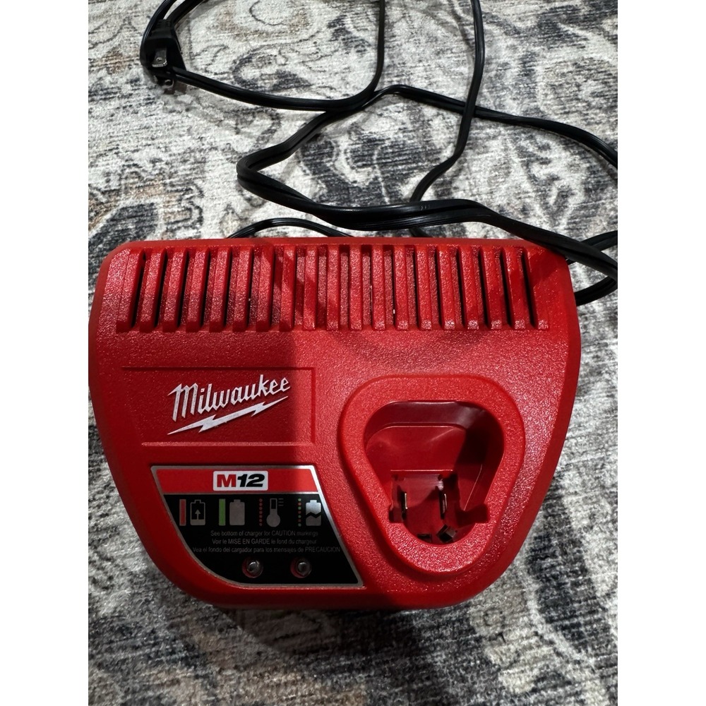 Milwaukee Tools 48-59-2401 Lithium Ion Battery Charger